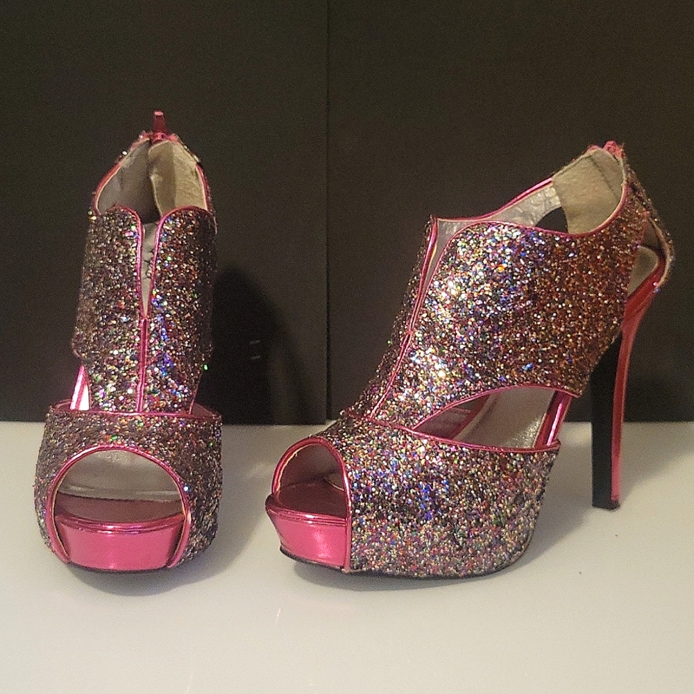 Quipid Pink Sparkle Zipper Heels